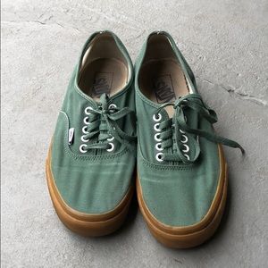 Vans waffle shoes